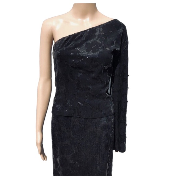 St. John Evening black asymmetrical one sleeve top with sequins Sz 4 - Picture 5 of 10